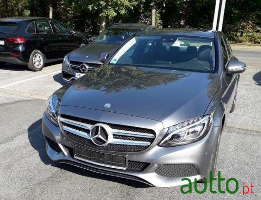2017' Mercedes-Benz C-200 photo #1