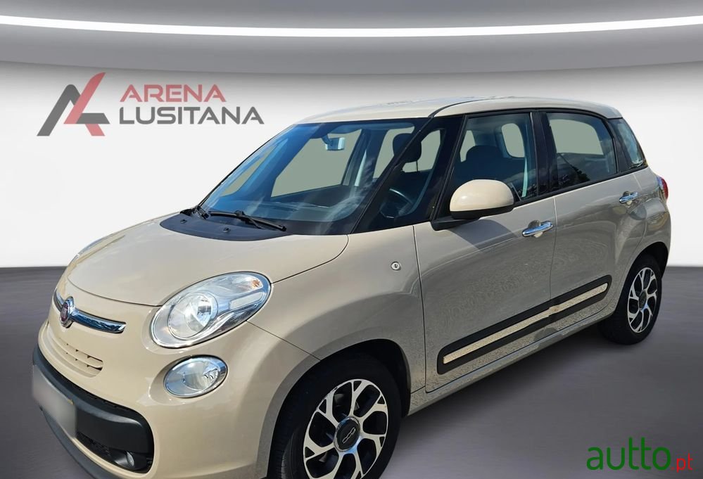 2016' Fiat 500L photo #1