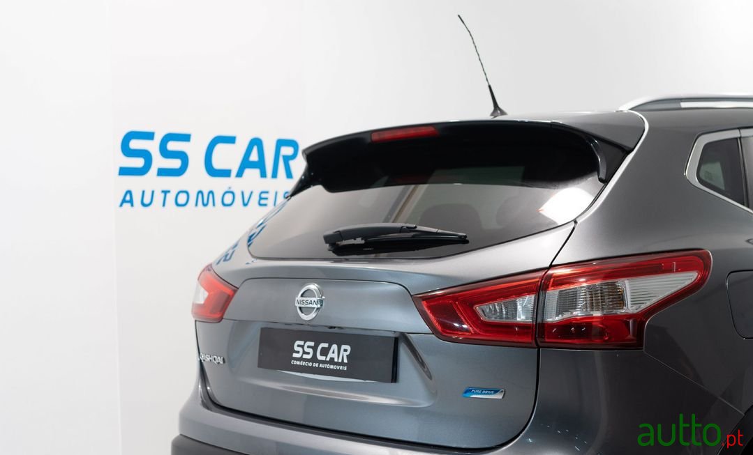 2014' Nissan Qashqai photo #4