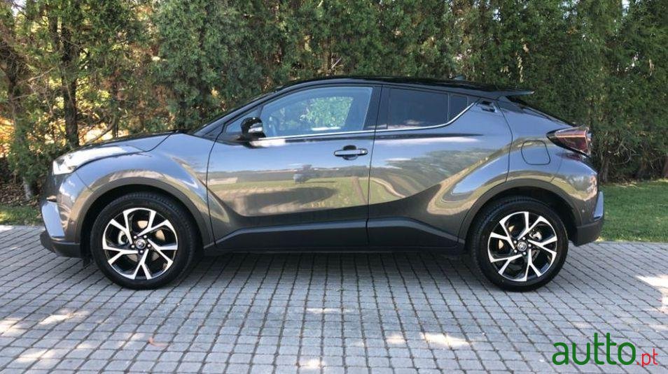 2017' Toyota C-Hr photo #4