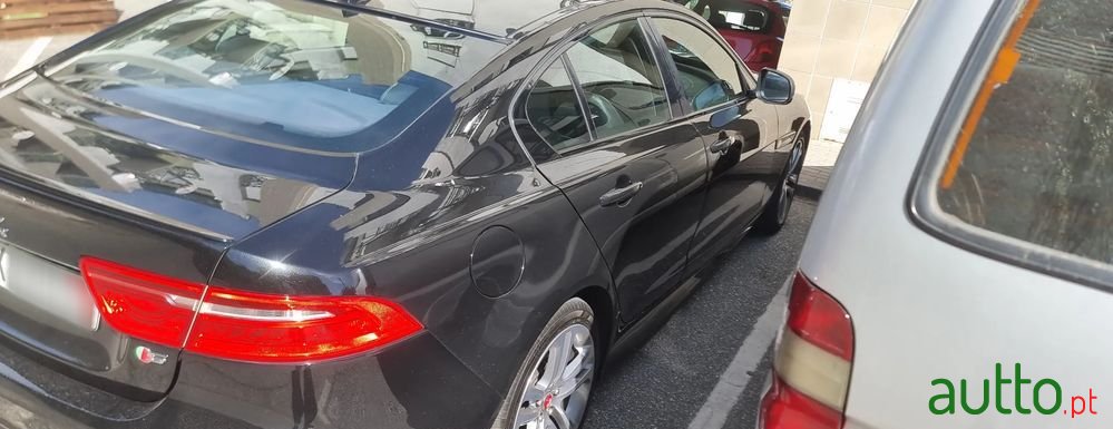 2016' Jaguar XE 3.0 V6 S/C S photo #4