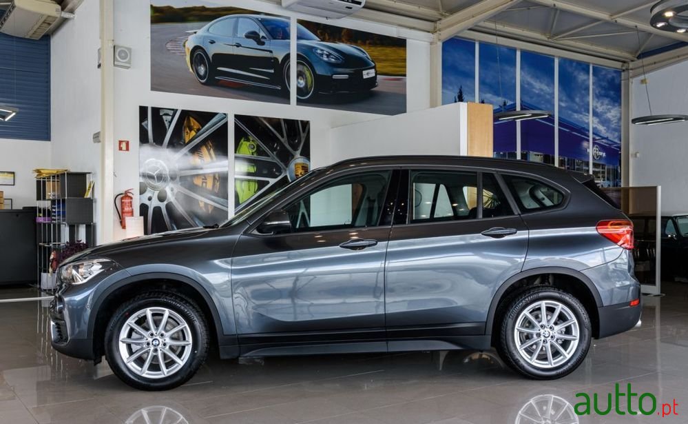 2019' BMW X1 photo #2