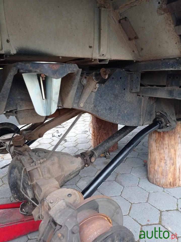 1997' Land Rover Defender 110 photo #3