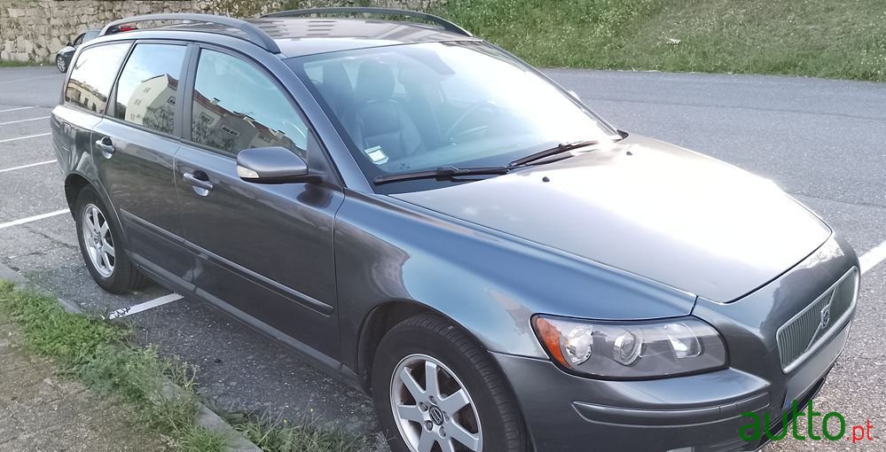 2006' Volvo V50 photo #2