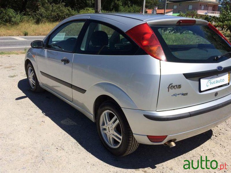 2003' Ford Focus 1.8 TDCi Trend photo #1