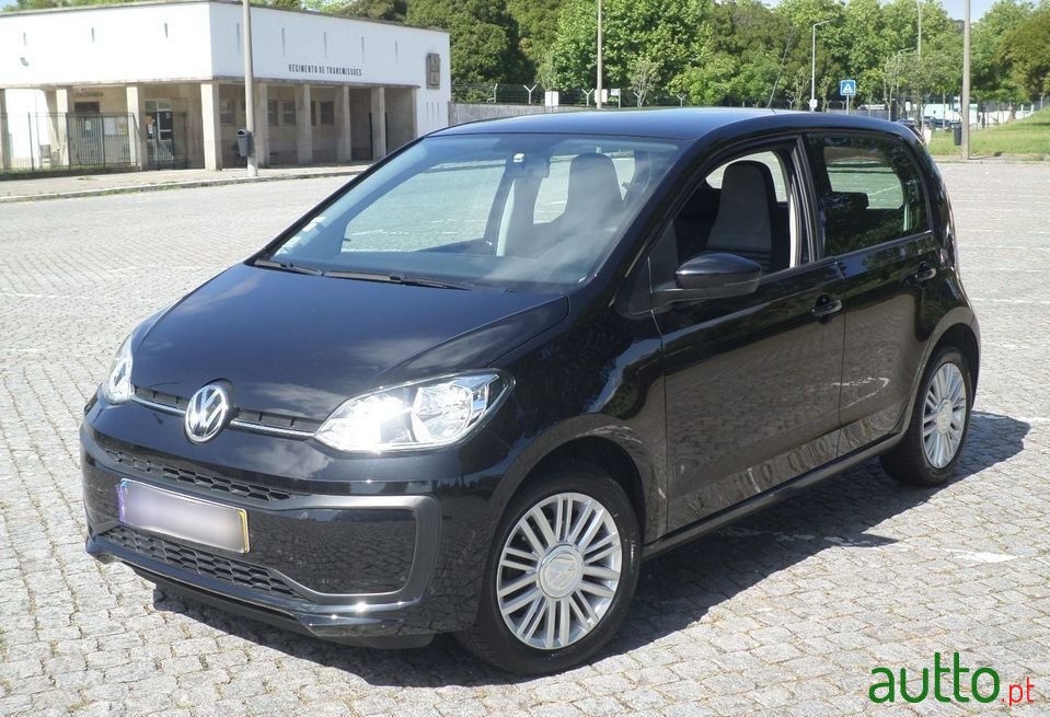 2018' Volkswagen Up photo #2