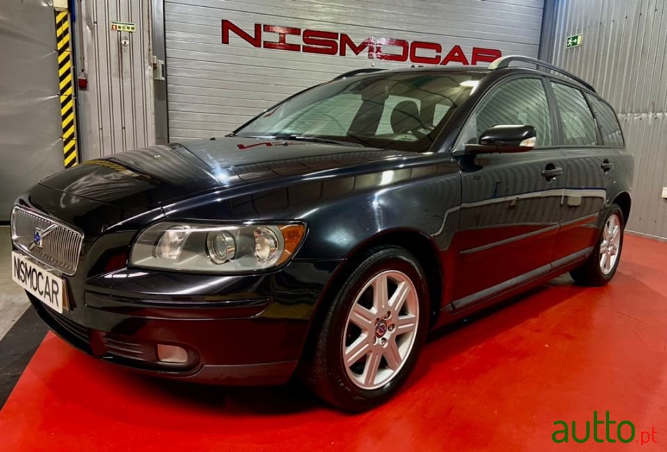 2006' Volvo V50 photo #1