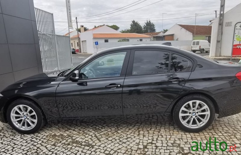 2018' BMW Série 3 D Auto photo #4
