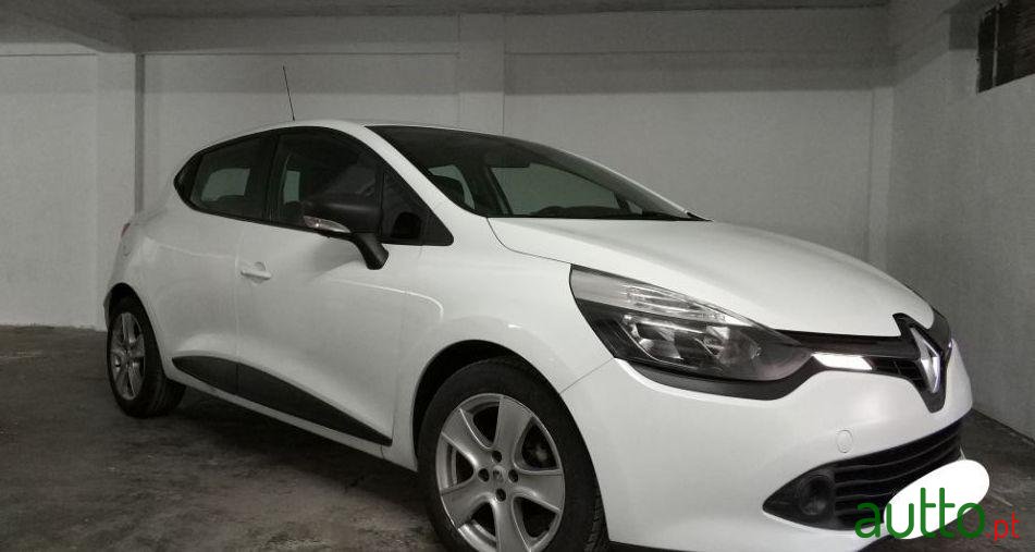 2015' Renault Clio 1.5Dci photo #3
