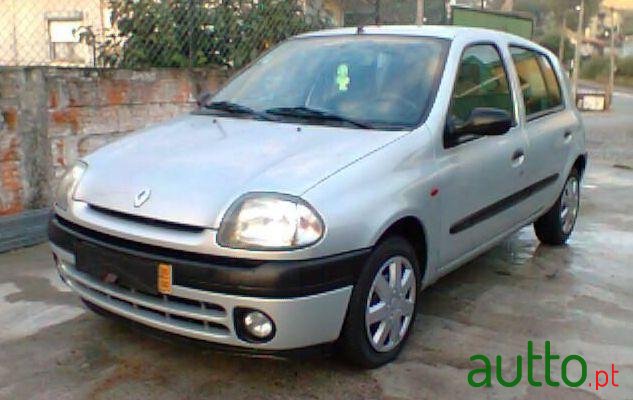 1999' Renault Clio 1.2 Rl photo #1