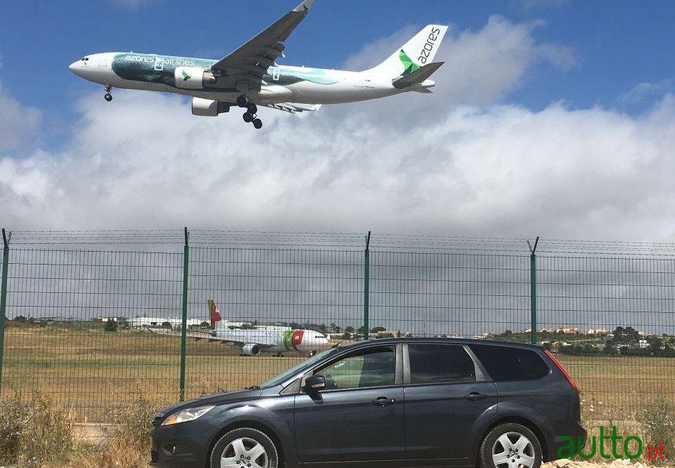 2008' Ford Focus Sw 110 photo #2