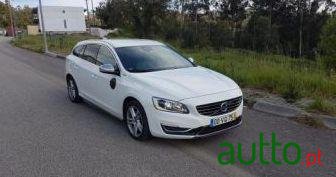 2013' Volvo V60 D6 photo #2