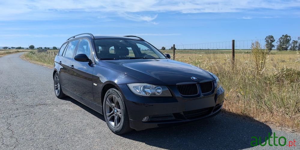 2008' BMW Série 3 D Touring photo #3