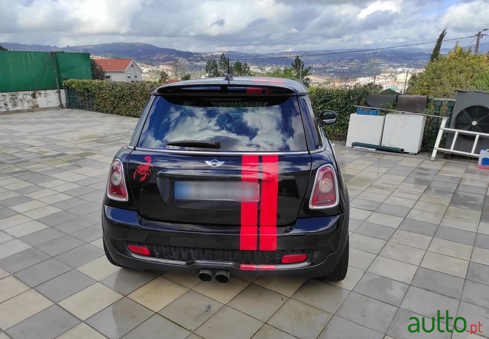 2009' MINI John Cooper Works Standard photo #6