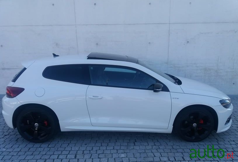 2013' Volkswagen Scirocco photo #1