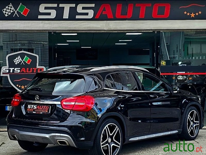 2014' Mercedes-Benz Classe Gla (Cdi) D Amg Line photo #3