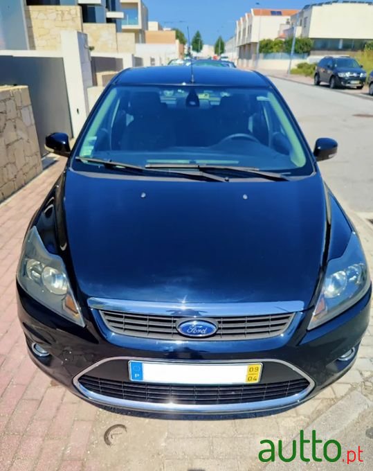 2009' Ford Focus photo #3