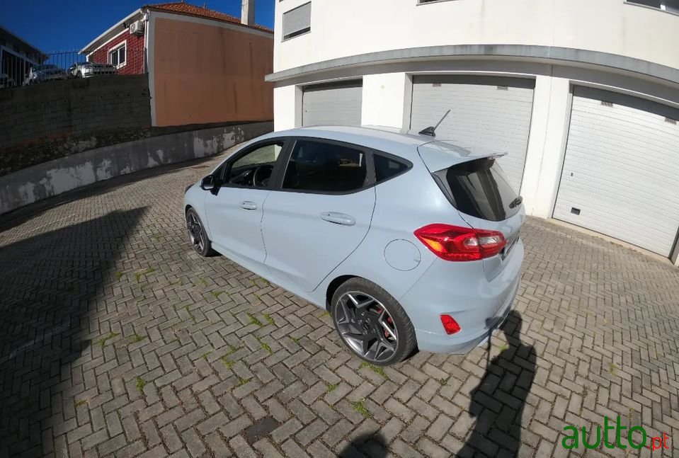 2020' Ford Fiesta photo #6