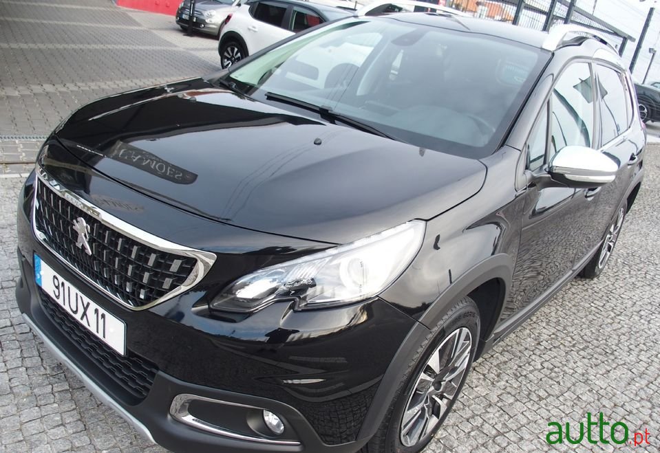 2018' Peugeot 2008 photo #6