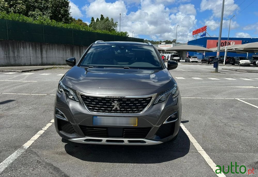 2017' Peugeot 3008 photo #1
