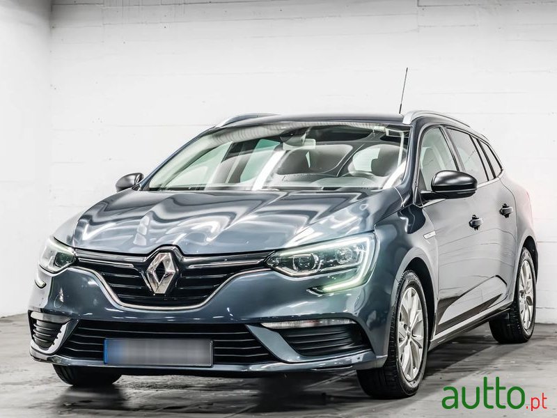 2019' Renault Mégane Sport Tourer photo #1