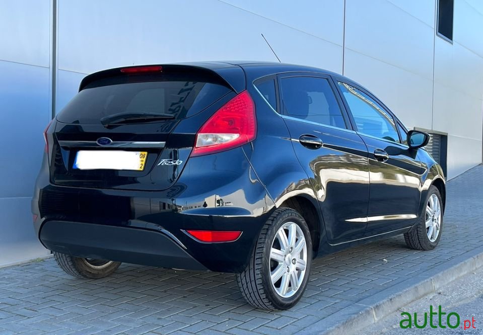2008' Ford Fiesta photo #4