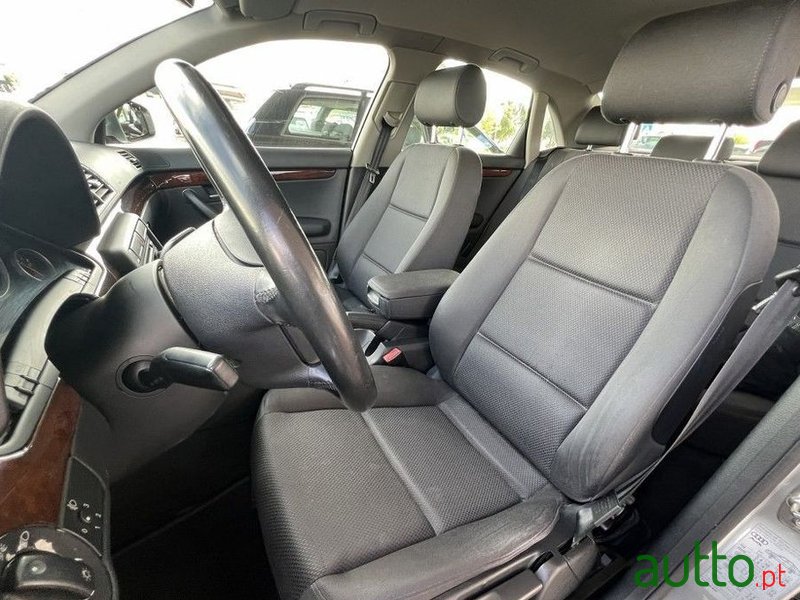 2004' Audi A4 photo #3