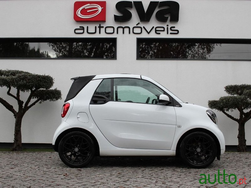 2016' Smart Fortwo photo #3