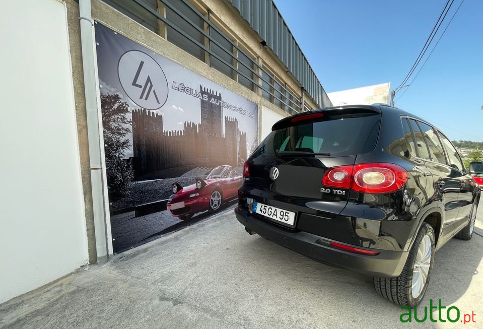 2008' Volkswagen Tiguan photo #4