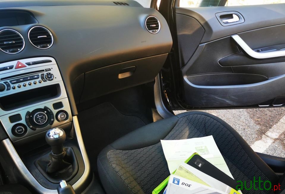 2009' Peugeot 308 Sw photo #6