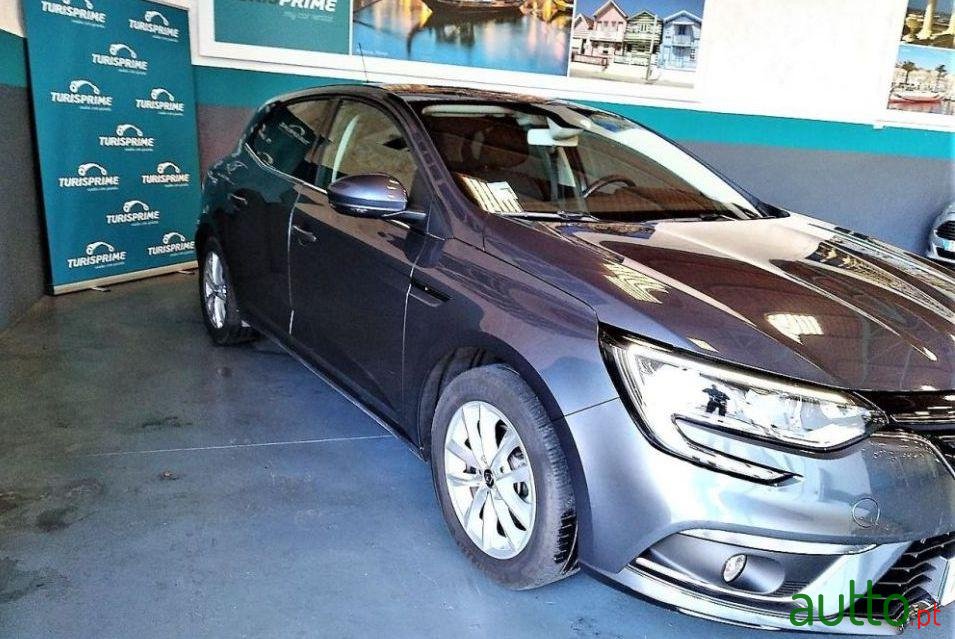 2016' Renault Megane photo #2