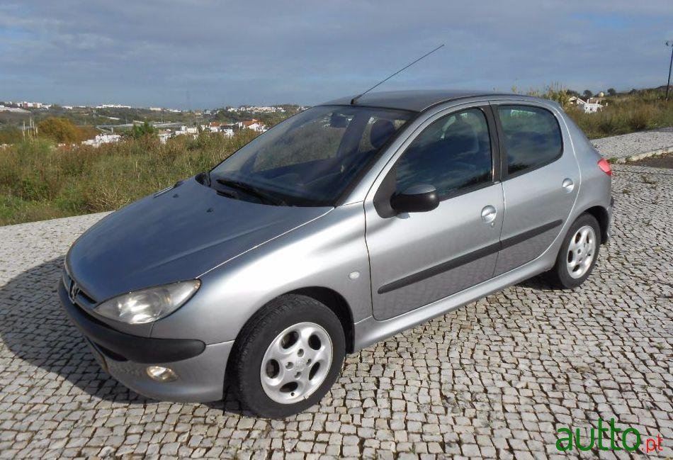 2004' Peugeot 206 1.1 Xt - A/C + J.L.L photo #2