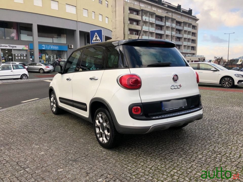 2014' Fiat 500L photo #4