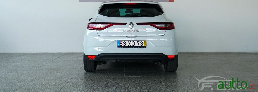 2019' Renault Megane photo #2