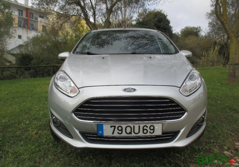 2016' Ford Fiesta photo #3