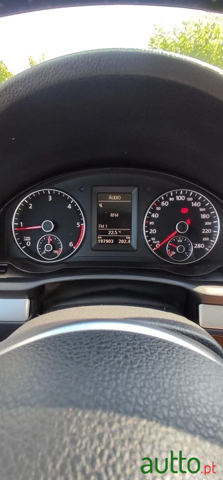 2009' Volkswagen Scirocco 2.0 Tdi Dsg photo #5