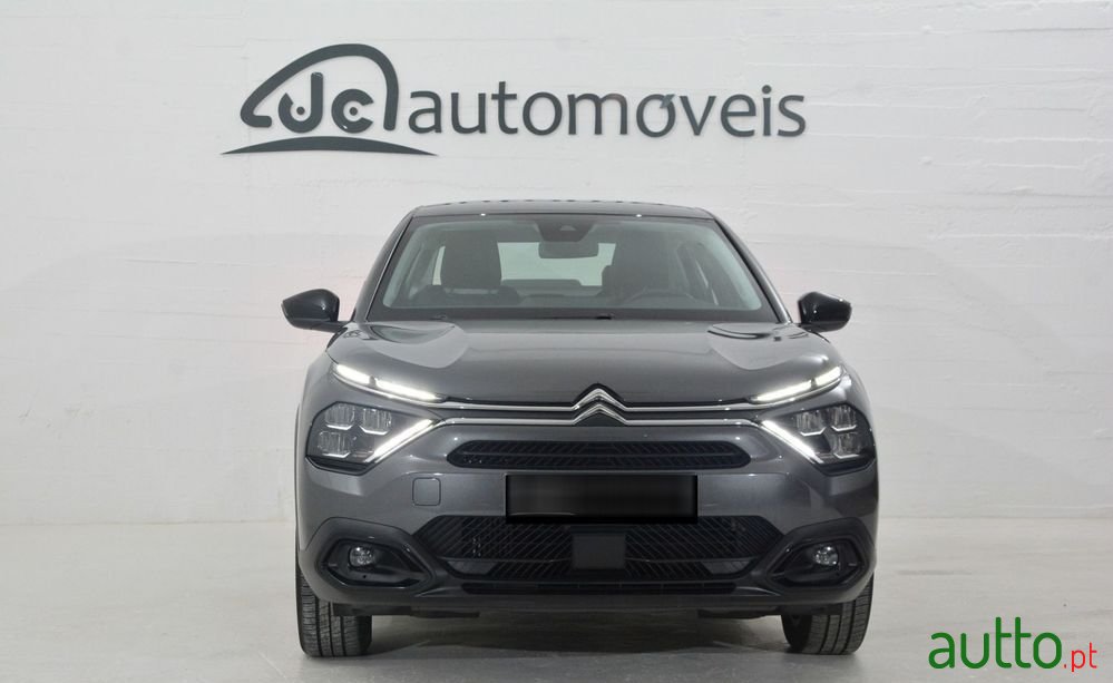 2024' Citroen C4 X photo #5