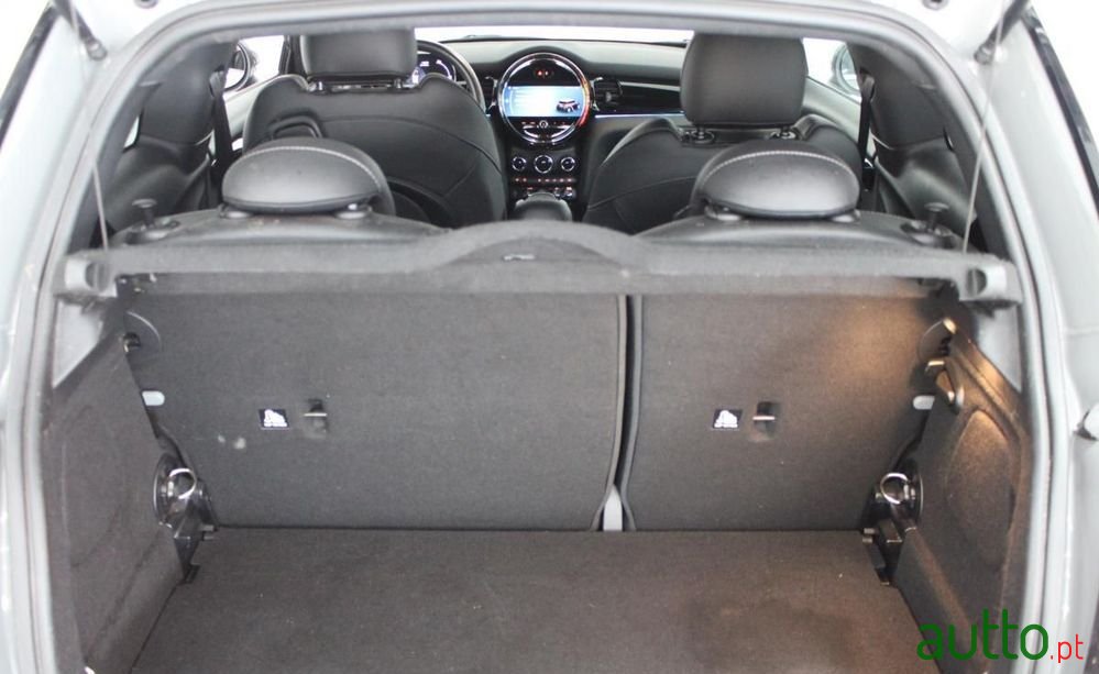 2022' MINI Cooper Se 3 Portas photo #4