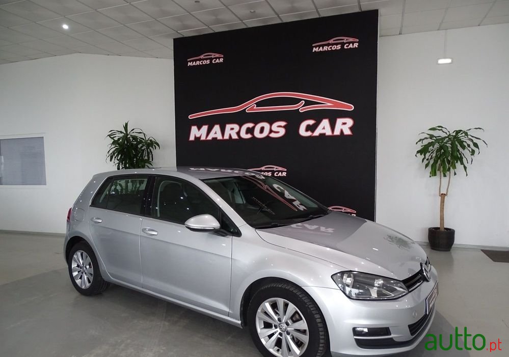 2014' Volkswagen Golf photo #1