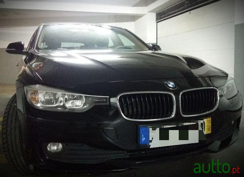 2013' BMW 316 D Touring photo #1