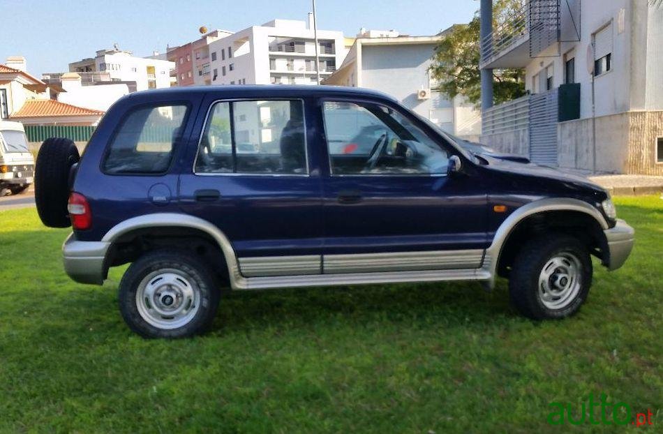 2000' Kia Sportage 2.0 Tdi Dx photo #2