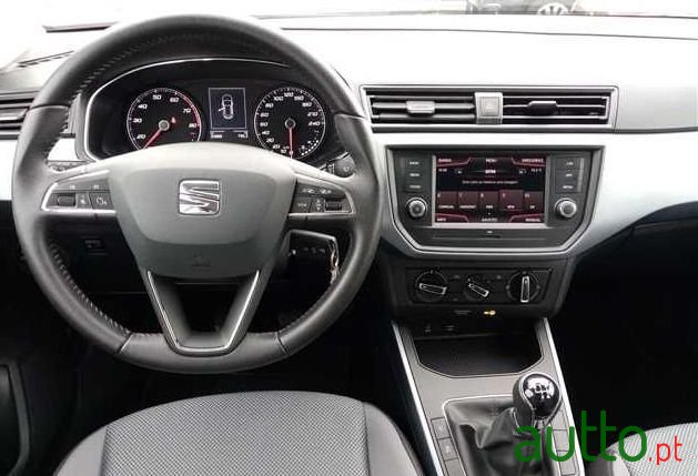 2019' SEAT Ibiza photo #5