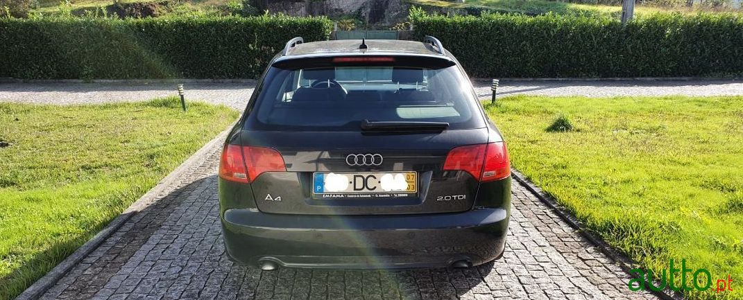 2007' Audi A4 Avant photo #2