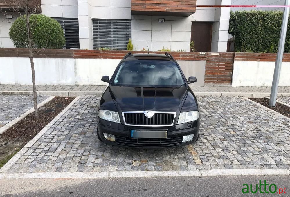 2005' Skoda Octavia Break photo #1