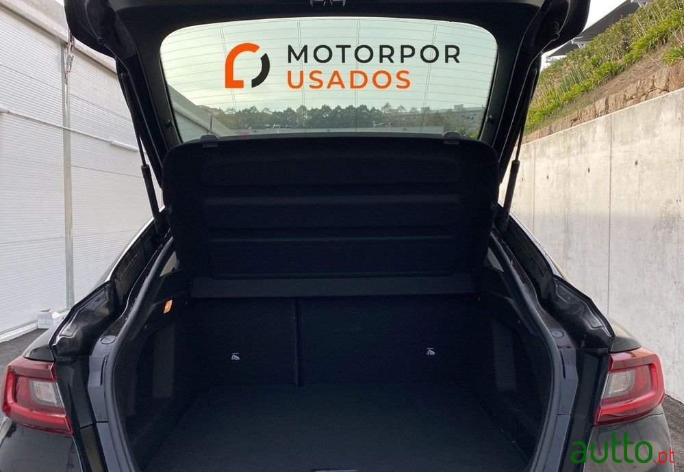 2022' Renault Arkana photo #6