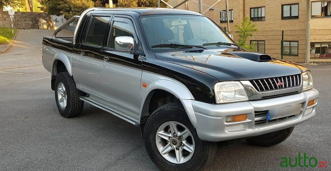 1999' Mitsubishi L200 2.5 TD 4x4 photo #1