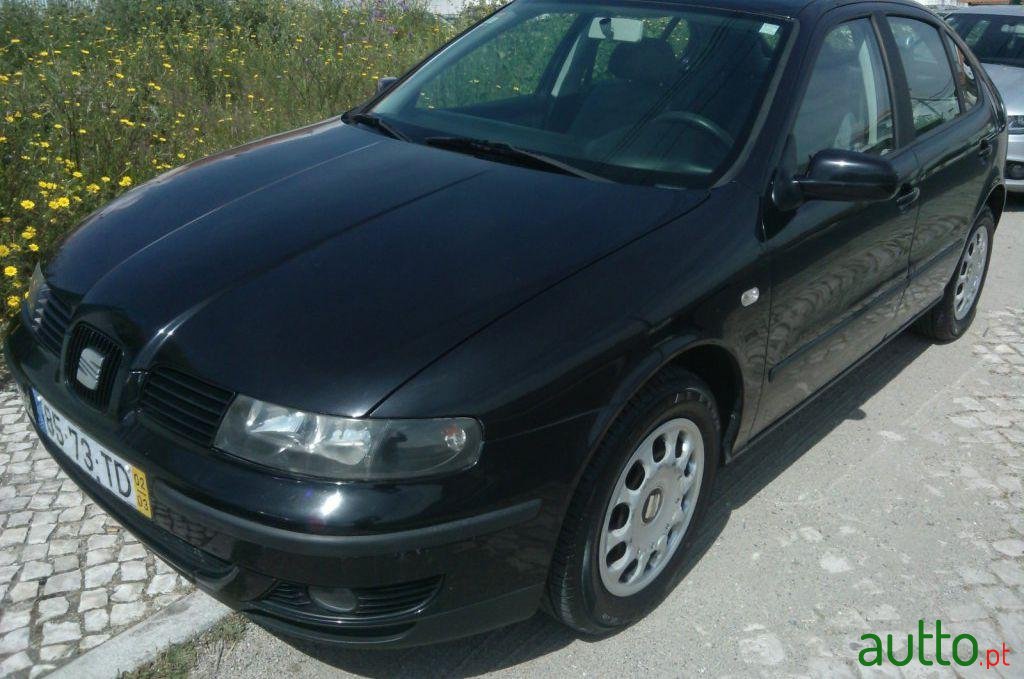 2002' SEAT Leon 1.4 16V Signo photo #1