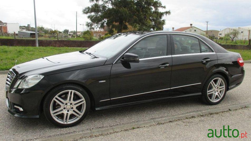 2010' Mercedes-Benz E-250 Cdi Amg photo #1