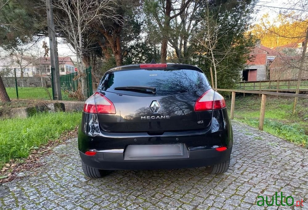 2009' Renault Megane photo #6