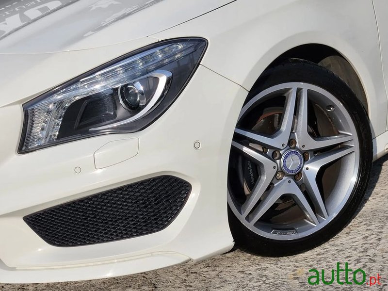 2014' Mercedes-Benz Cla-180 photo #2